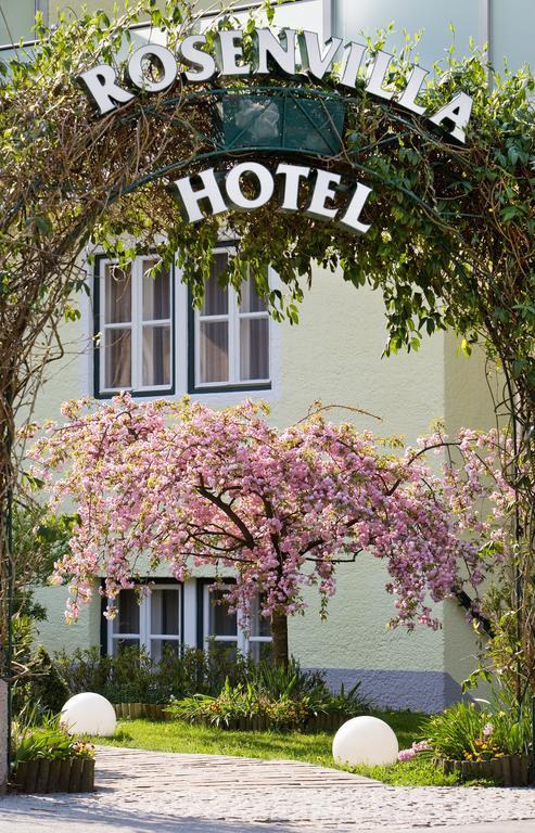 Hotel Rosenvilla Solnohrad Exteriér fotografie